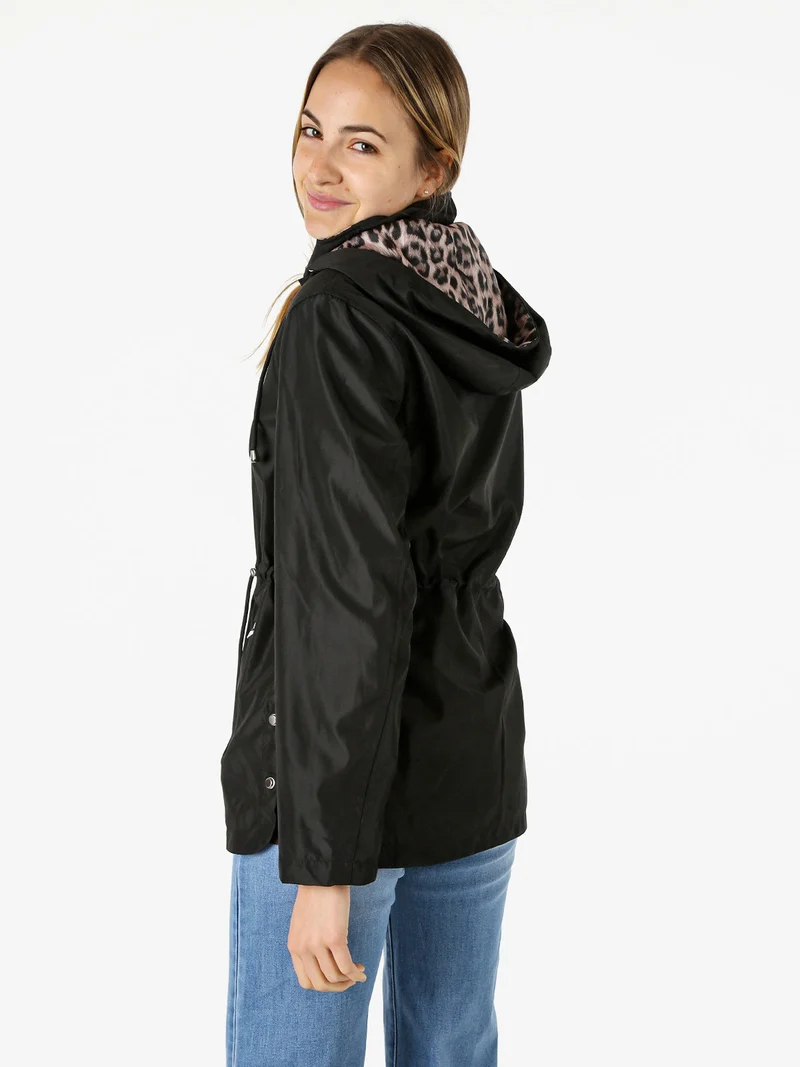 Giacca leggera da donna reversibile con cappuccio e zip - nero