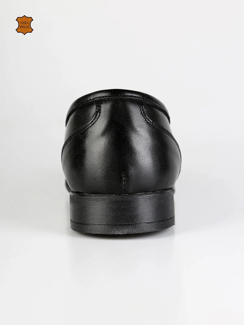 Mocassini neri in pelle - nero