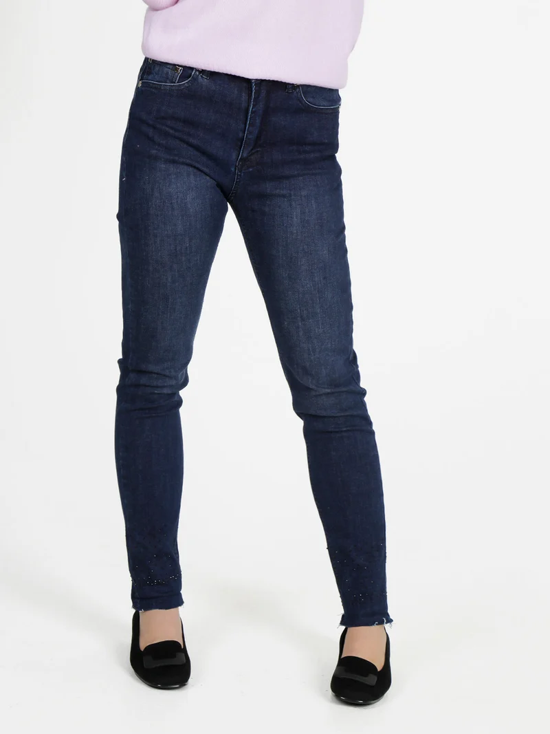 Jeans donna slim fit con strass sul finale e cucitura taglio laser - jeans