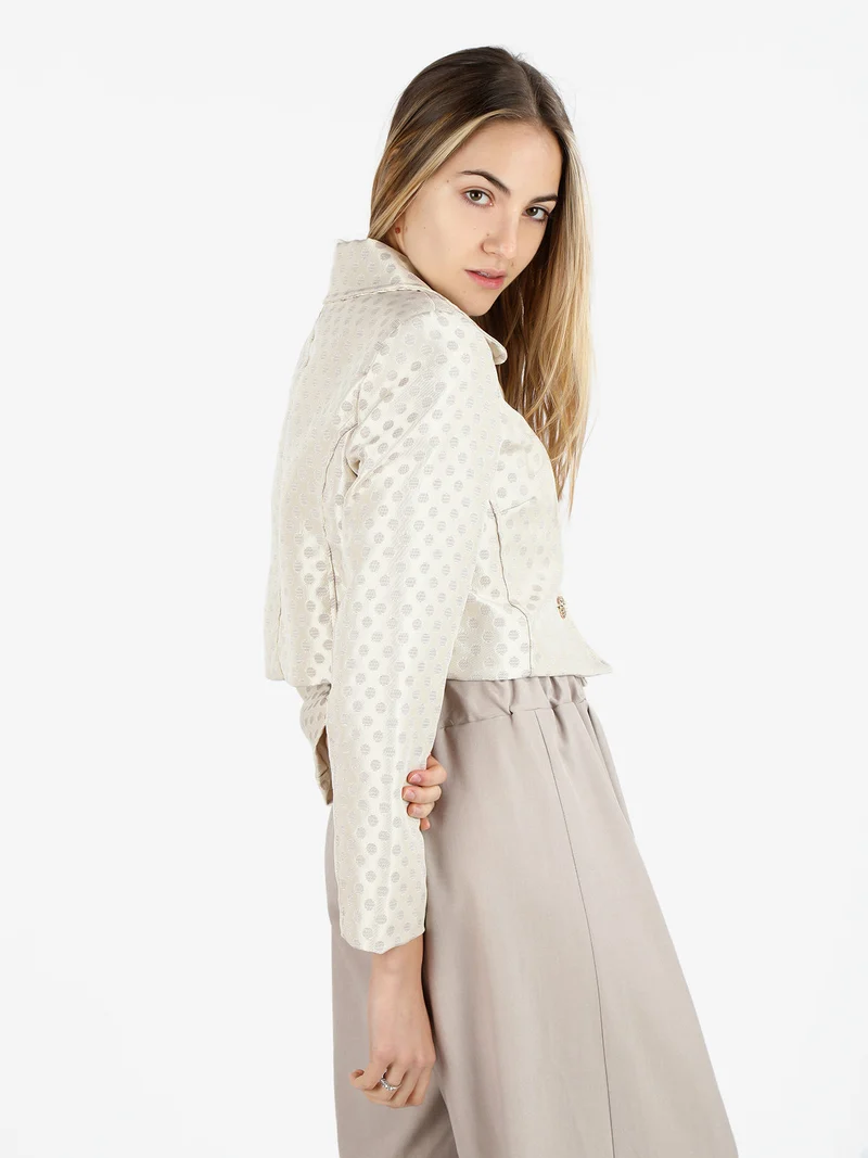 Giacca donna corta con bottoni gioiello - beige