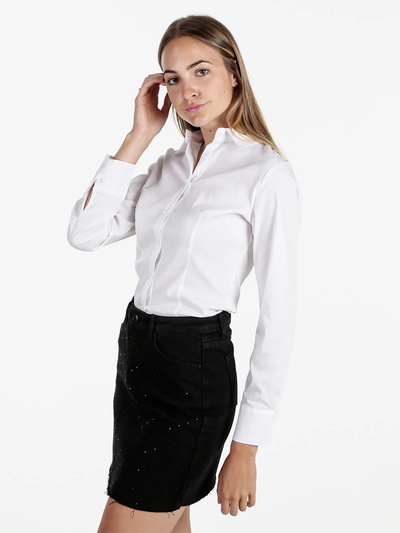 Camicia donna slim fit a maniche lunghe - bianco