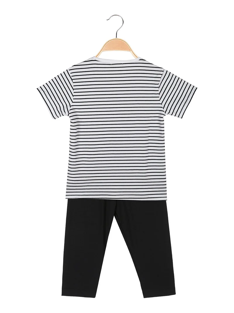 Completo da ragazza con t-shirt rigata e leggings a pinocchietto - nero