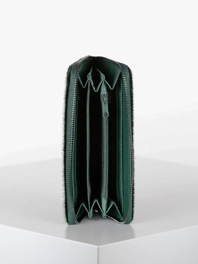 Portafoglio donna con pelo zebrato - verde