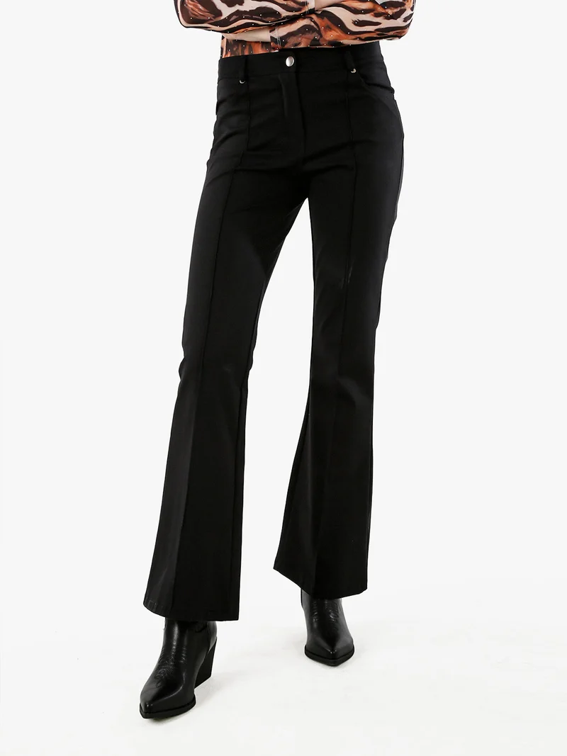 Pantaloni donna a zampa con cucitura centrale - nero