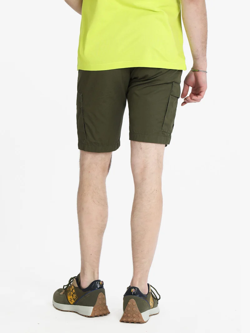 Bermuda in cotone da uomo modello cargo - verde