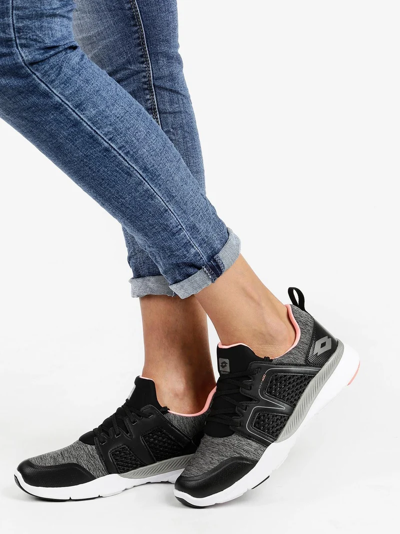 Dinamica 400 LF W scarpe training donna - nero