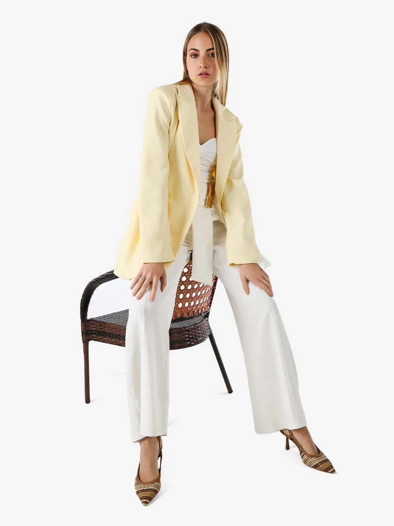 Blazer oversize da donna con chiusura a doppiopetto - giallo