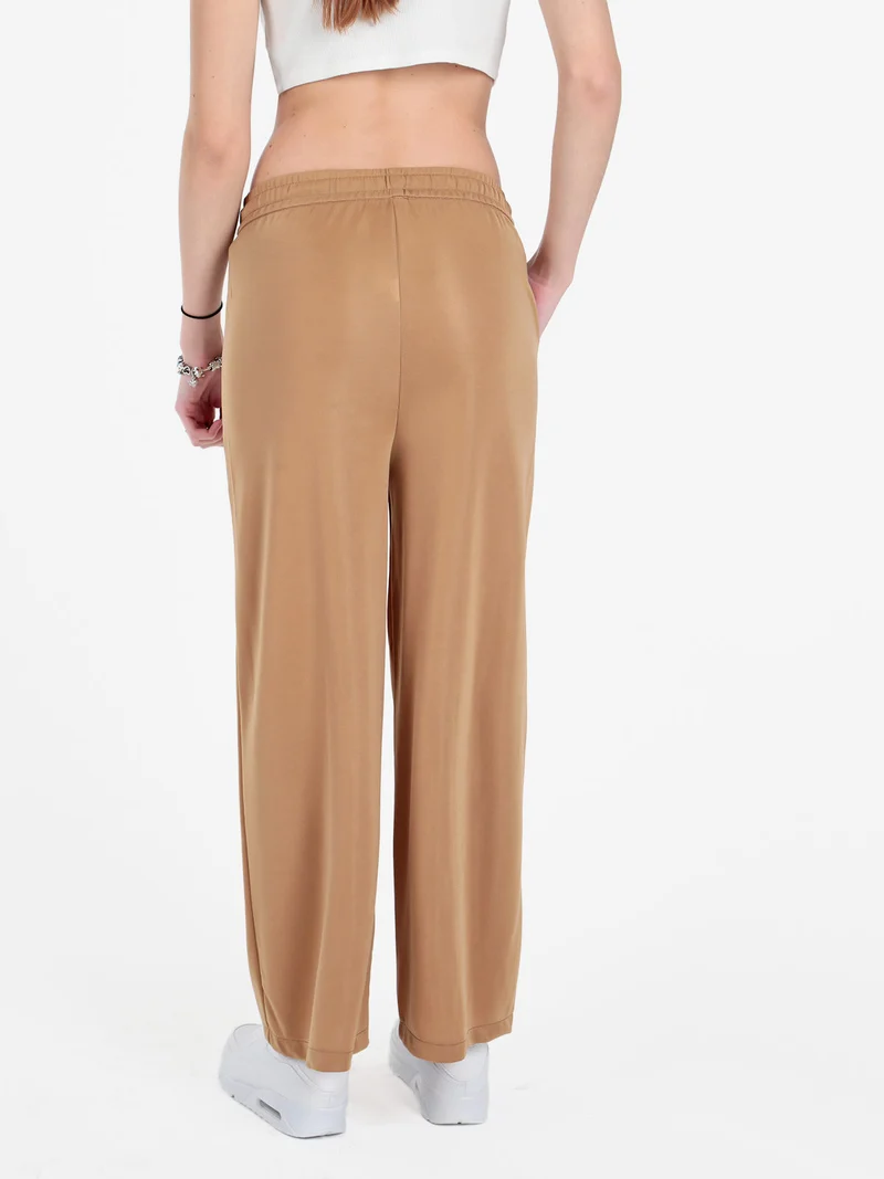 Pantaloni donna a gamba larga con coulisse - cammello