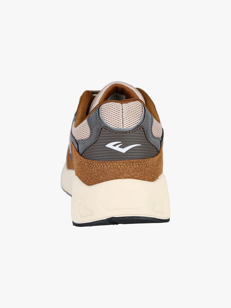 Sneakers sportive da uomo con suola alta - marrone