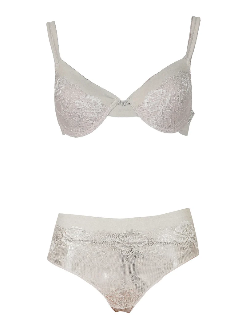 P0675C Bralette + panty in pizzo - sabbia