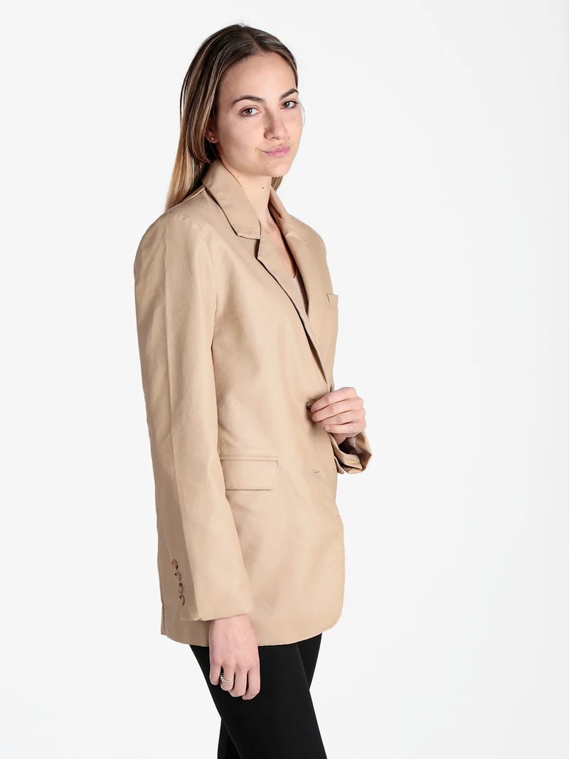 Giacca donna in ecopelle con bottoni - beige