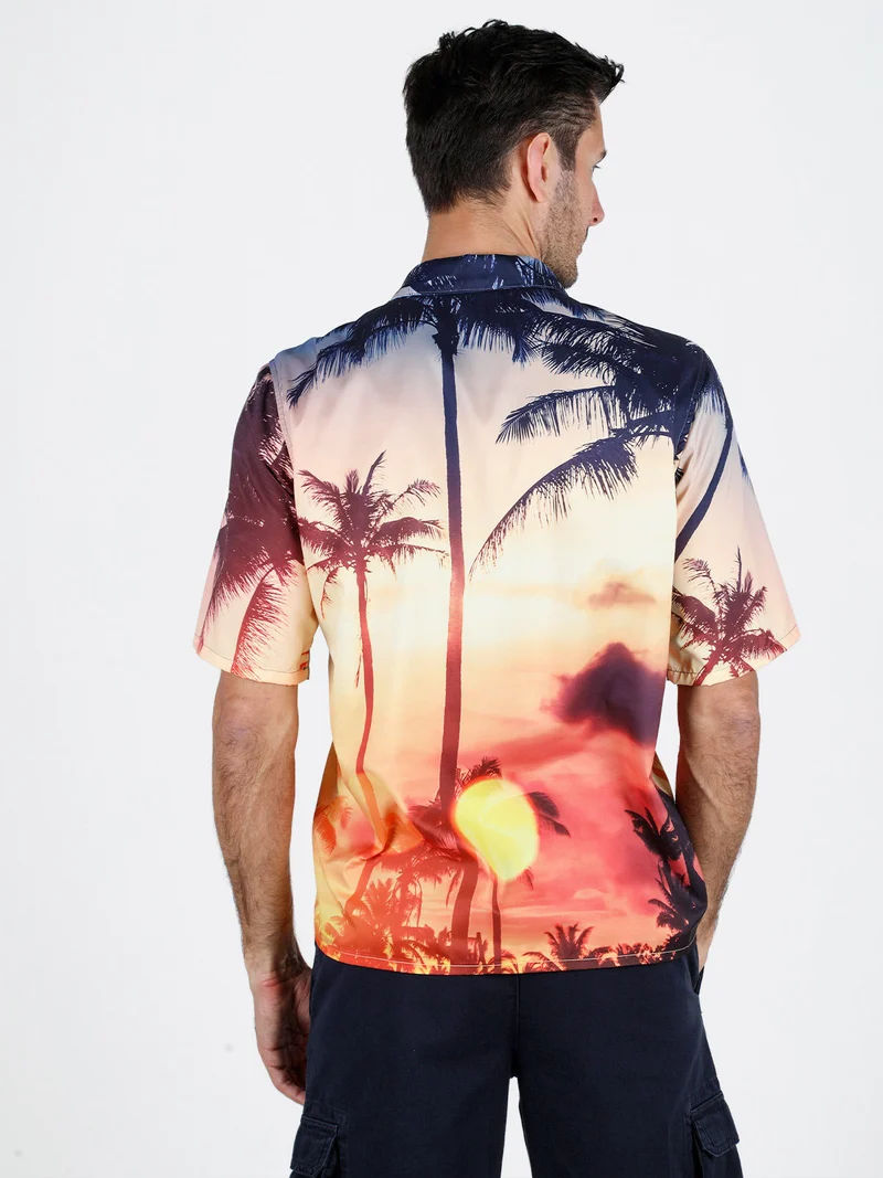 Camicia uomo a maniche corte con stampa e scollo a V - arancione