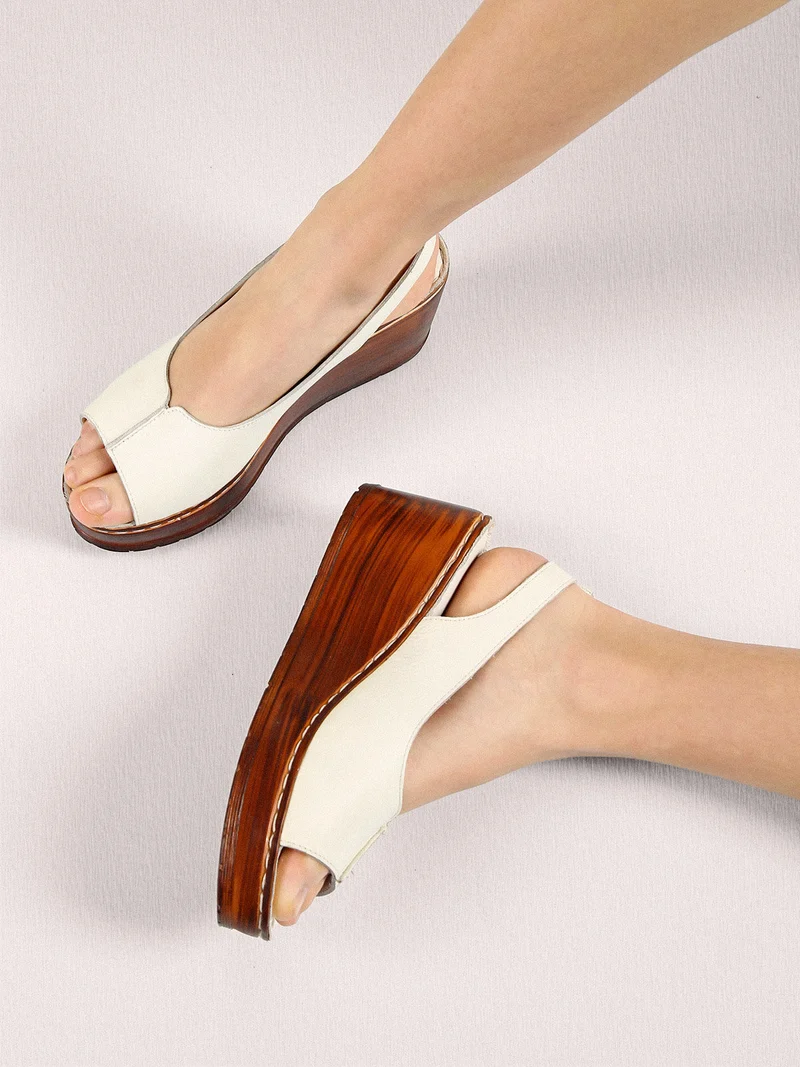 Sandali donna in pelle con zeppa e plateau - bianco