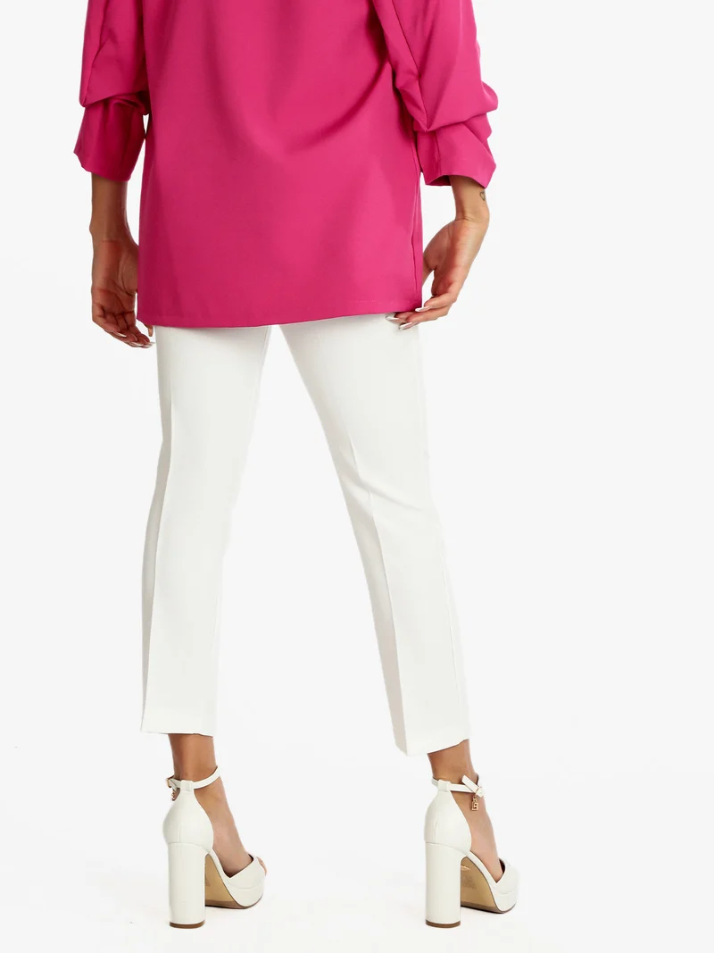Pantaloni classici da donna a sigaretta - bianco