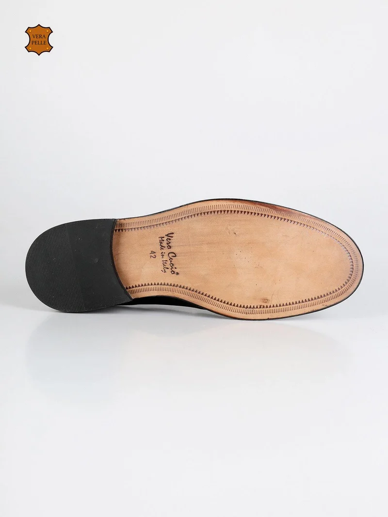 Mocassini in pelle nera