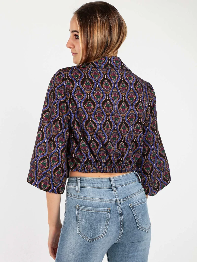 Camicetta donna cropped annodata con manica ampia a 3/4 - nero