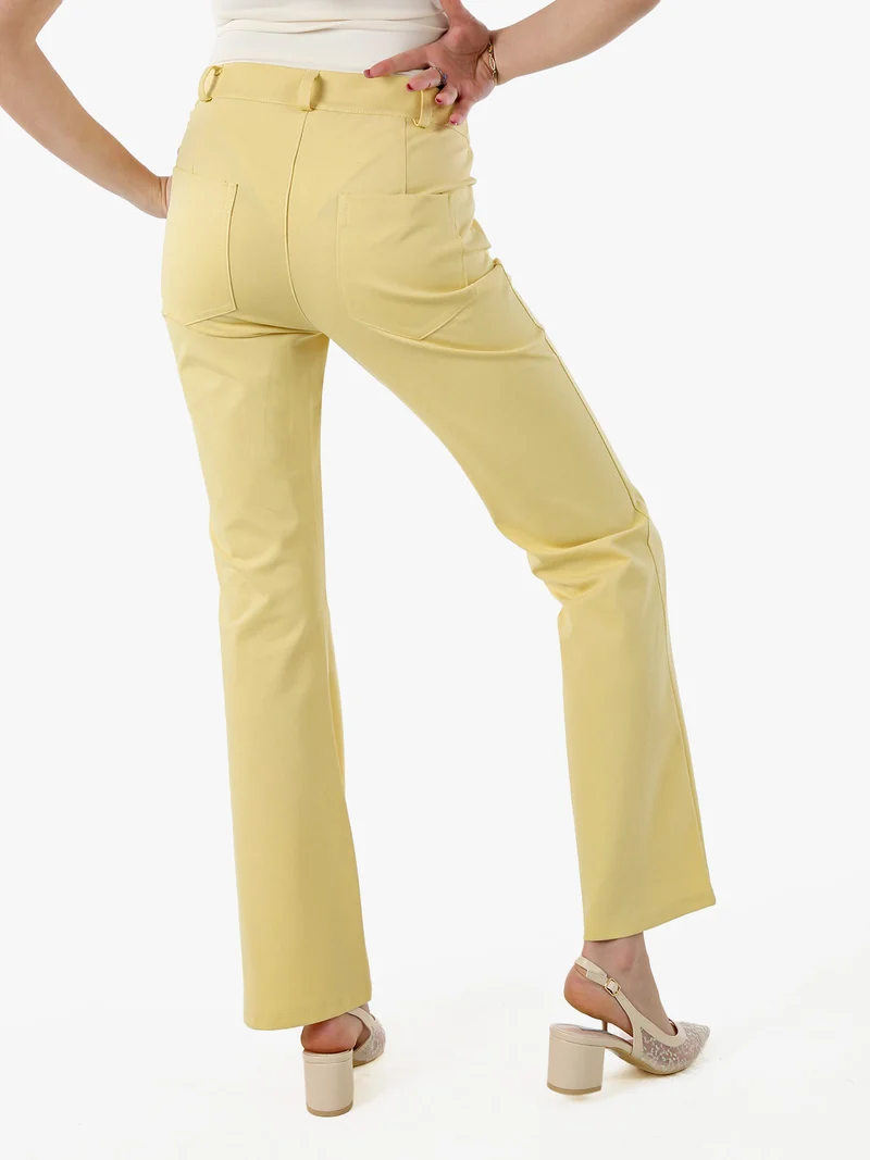 Pantaloni donna a zampa con cucitura centrale - giallo