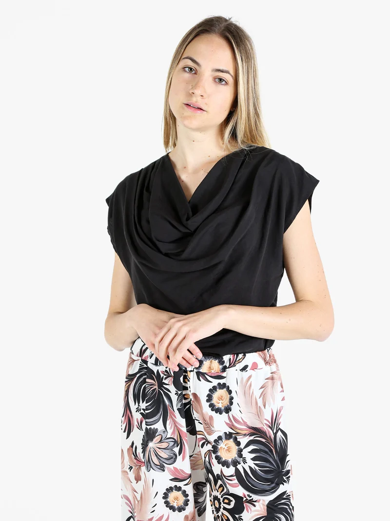 Top da donna con scollo a cascata - nero