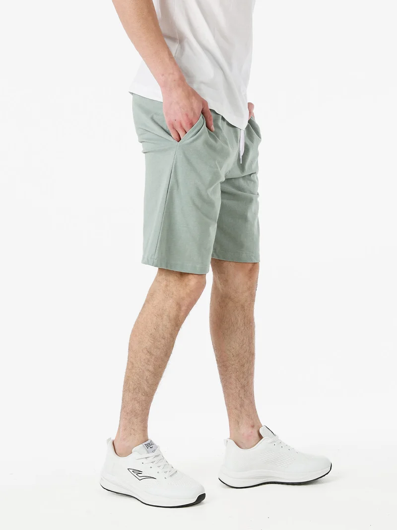 Bermuda sportivi da uomo in misto cotone con coulisse e logo - pistacchio