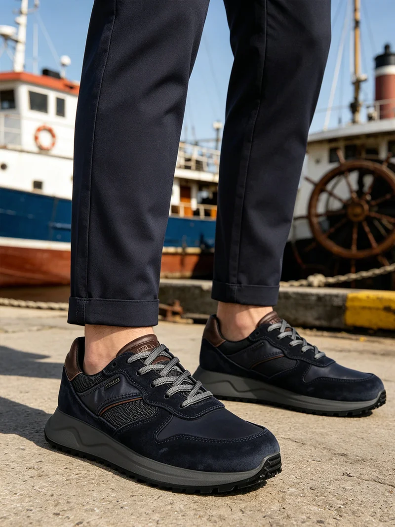 Sneakers uomo stringate in pelle scamosciata - blu scuro