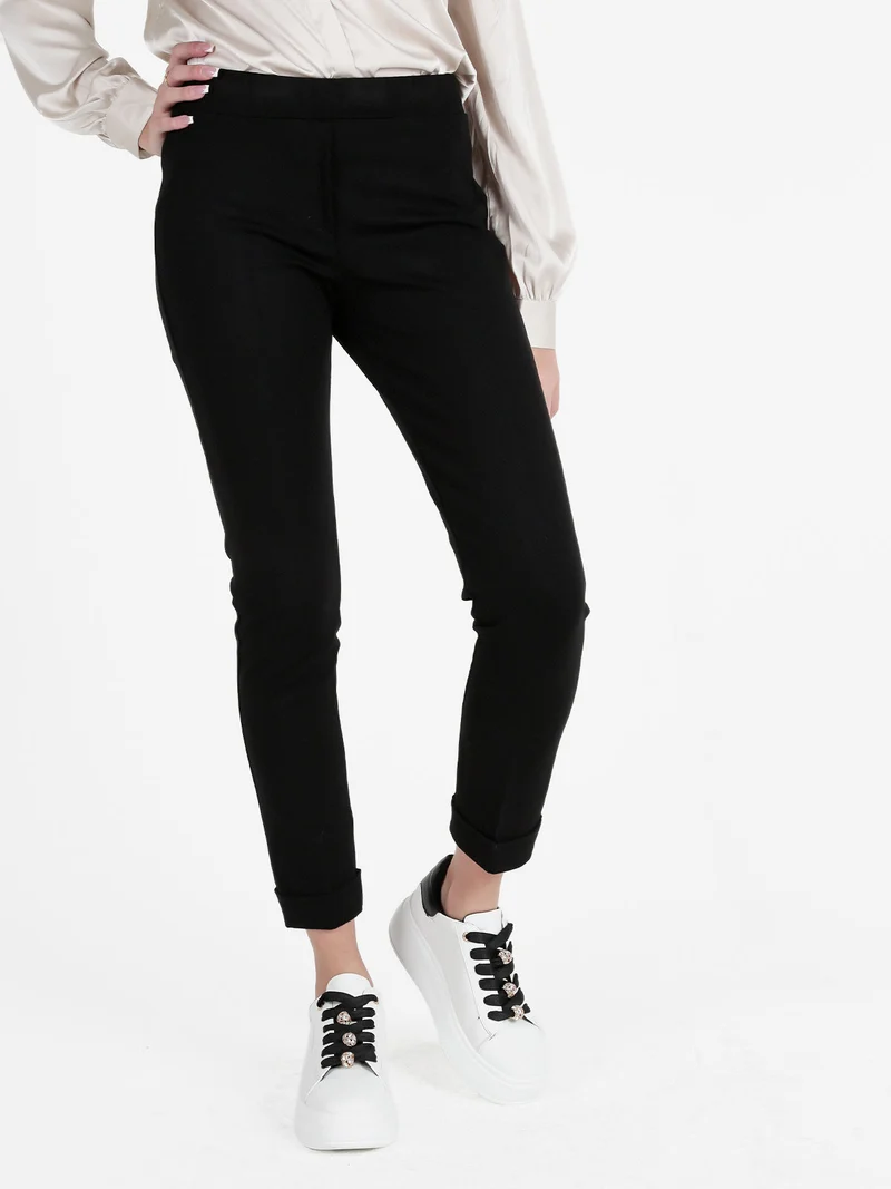 Pantaloni donna a sigaretta con risvolto - nero