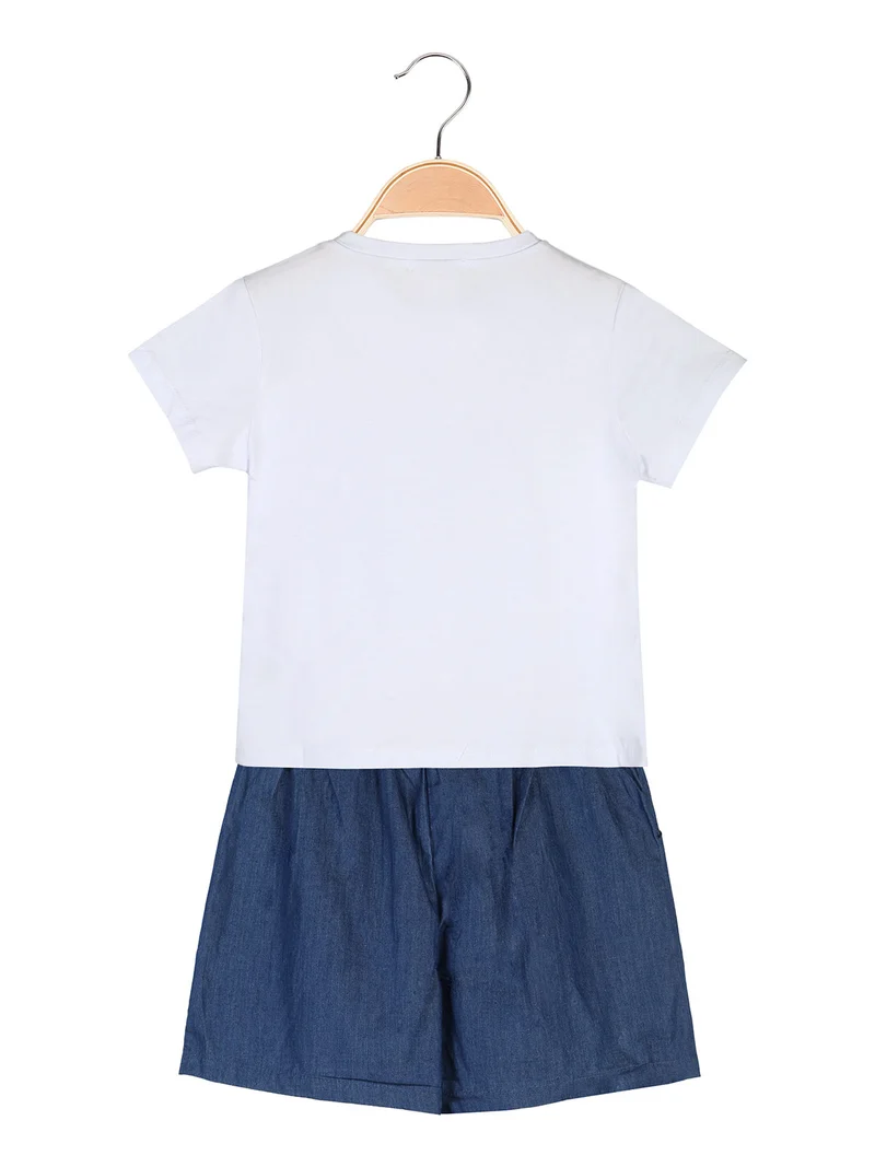 Completo corto da bambina con t-shirt e shorts effetto jeans con cintura - rosa