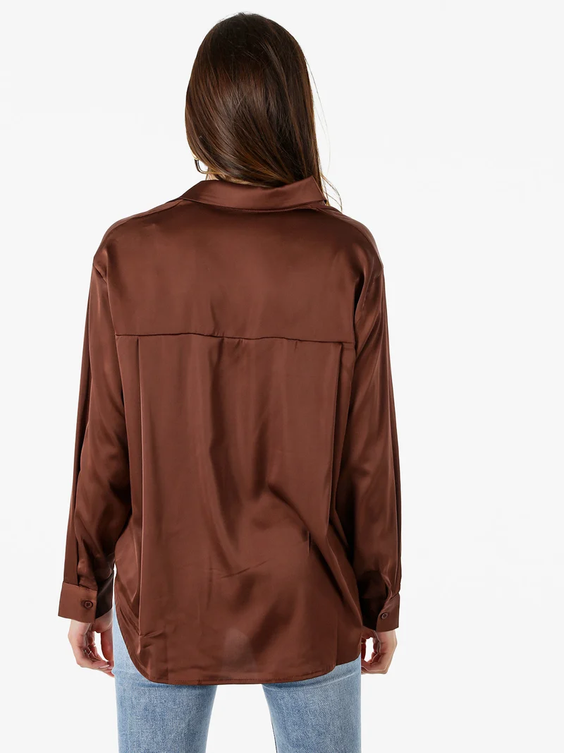 Camicia donna a maniche lunghe in tessuto simil raso - moro