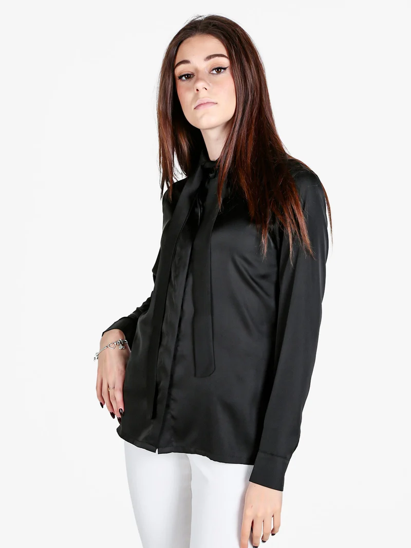 Camicia donna effetto raso con cravattino - nero