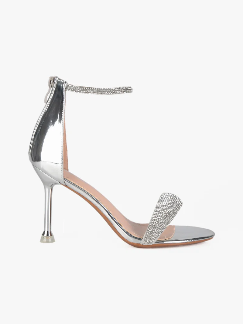 Sandali con strass e tacco a spillo - argento
