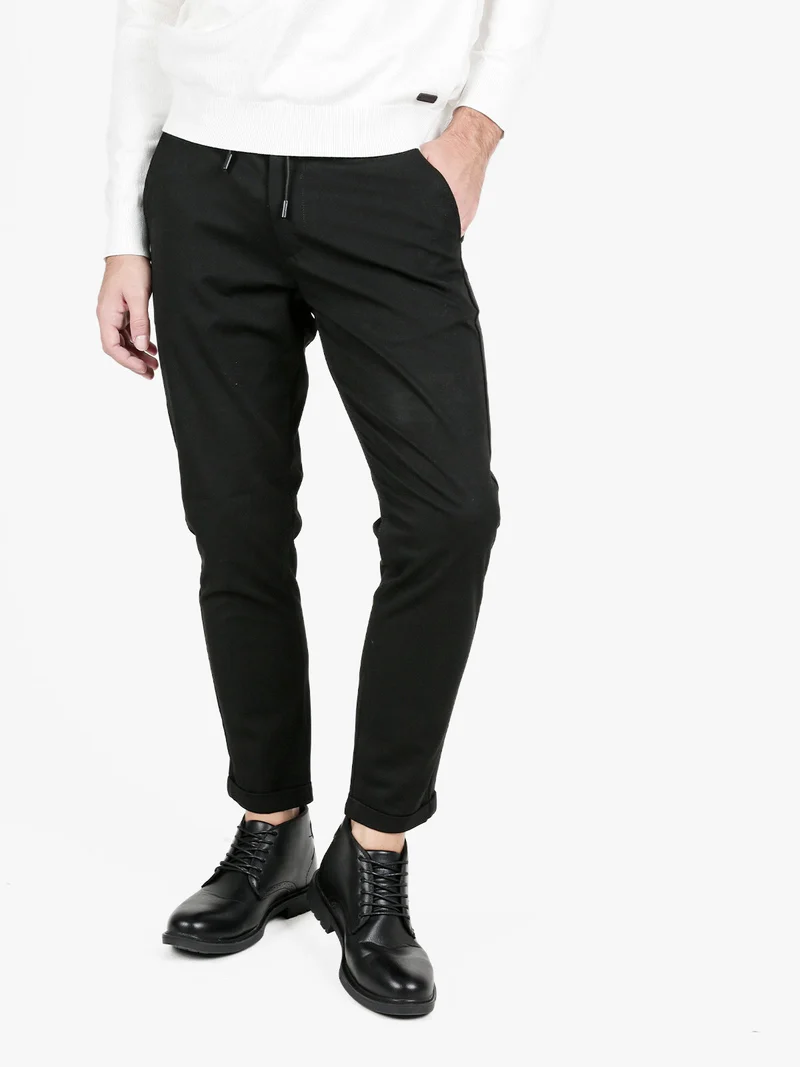 Pantaloni casual da uomo con coulisse - nero