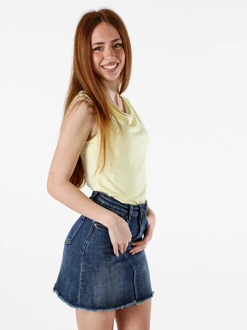 Top donna in viscosa con scollo a cascata - giallo