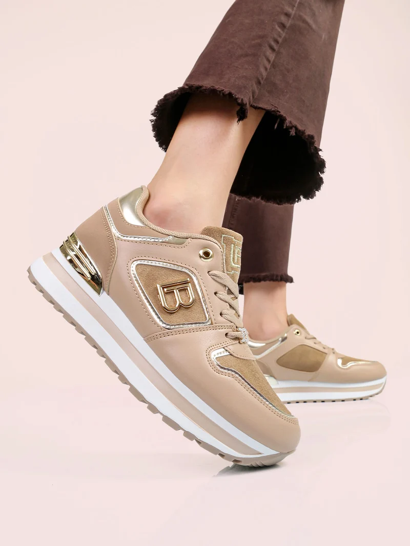 Sneakers donna stringate con platform - cammello