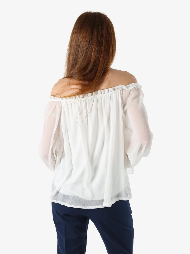 Blusa da donna a maniche lunghe velate con scollo a barchetta - bianco