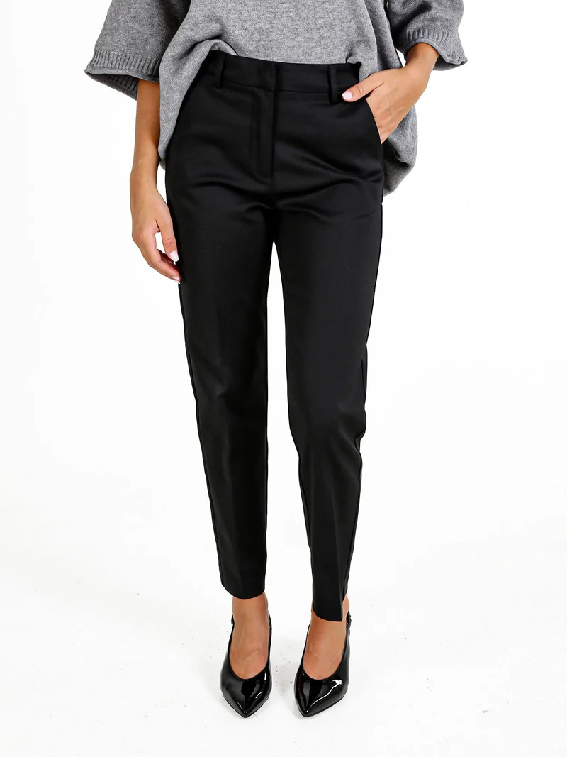 Pantaloni donna slim fit a sigaretta - nero