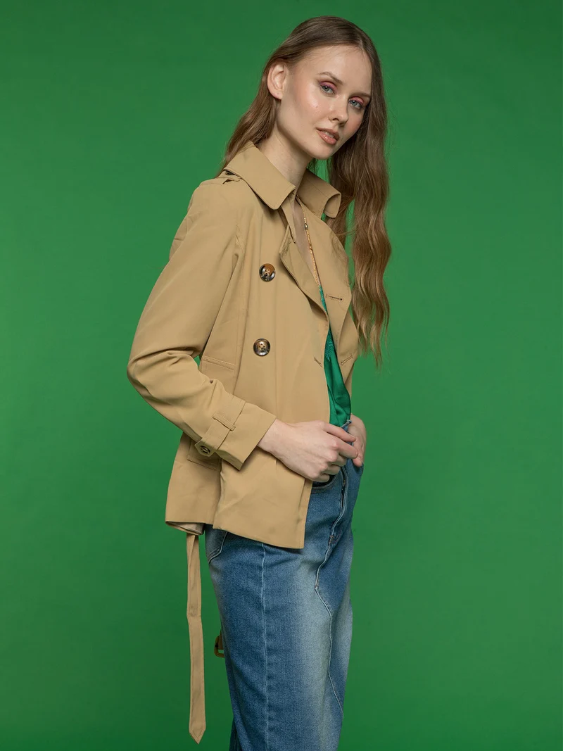 Trench corto da donna a doppiopetto - khaki