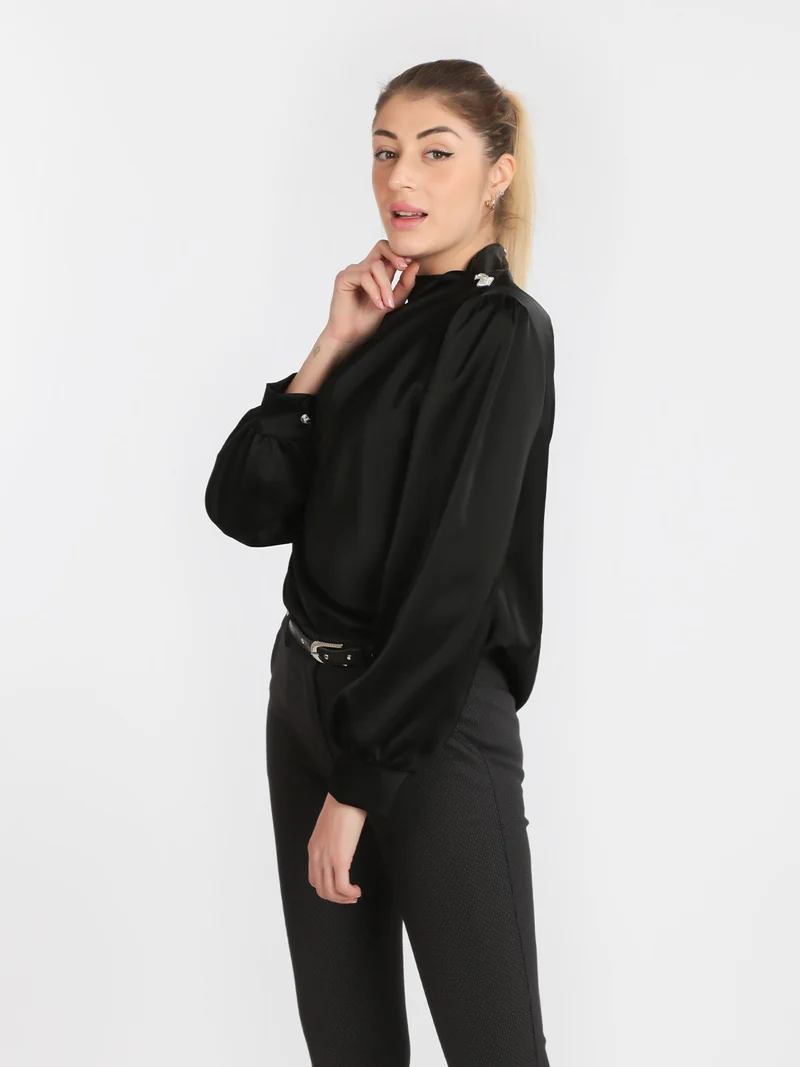Blusa donna in raso con bottoni gioiello - nero