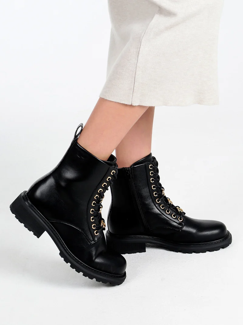 Anfibi donna con lacci e zip - nero