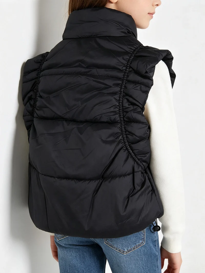 Gilet cropped da bambina imbottito - nero
