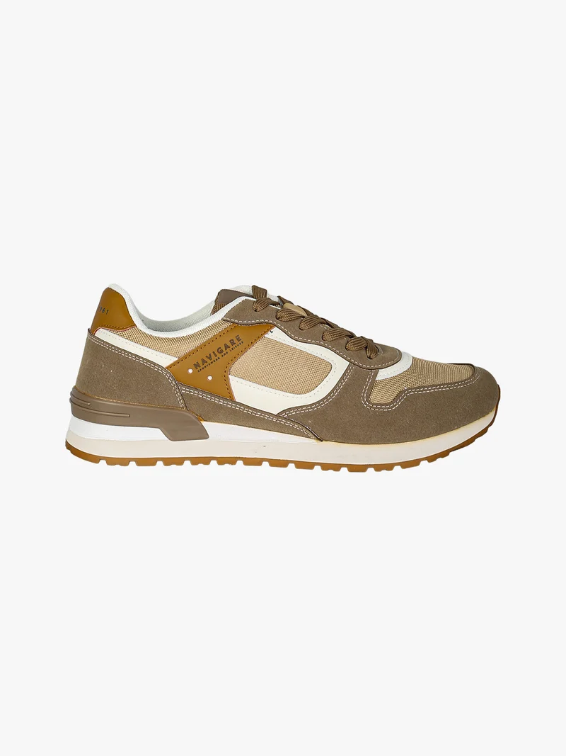 Sneakers stringate da uomo - marrone