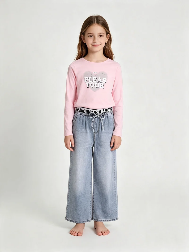 Completo 2 pezzi da bambina con t-shirt e jeans a gamba larga - rosa