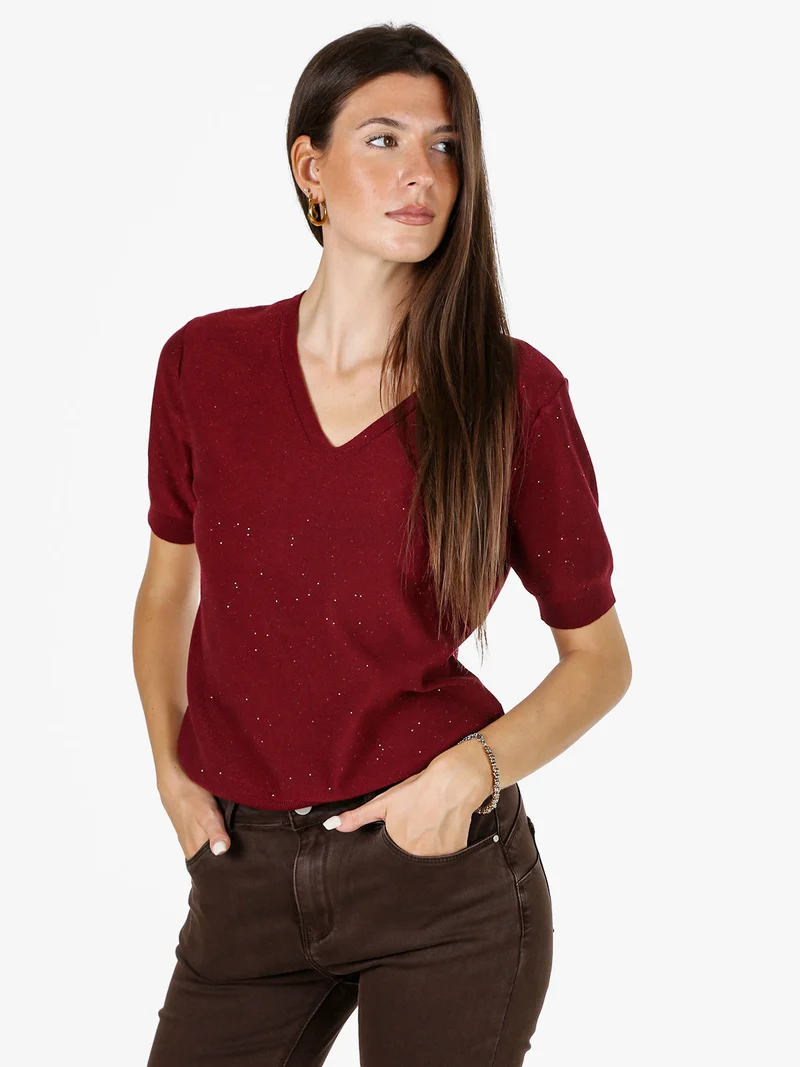 Maglia donna a maniche corte con scollo a V e mini paillettes - bordeaux