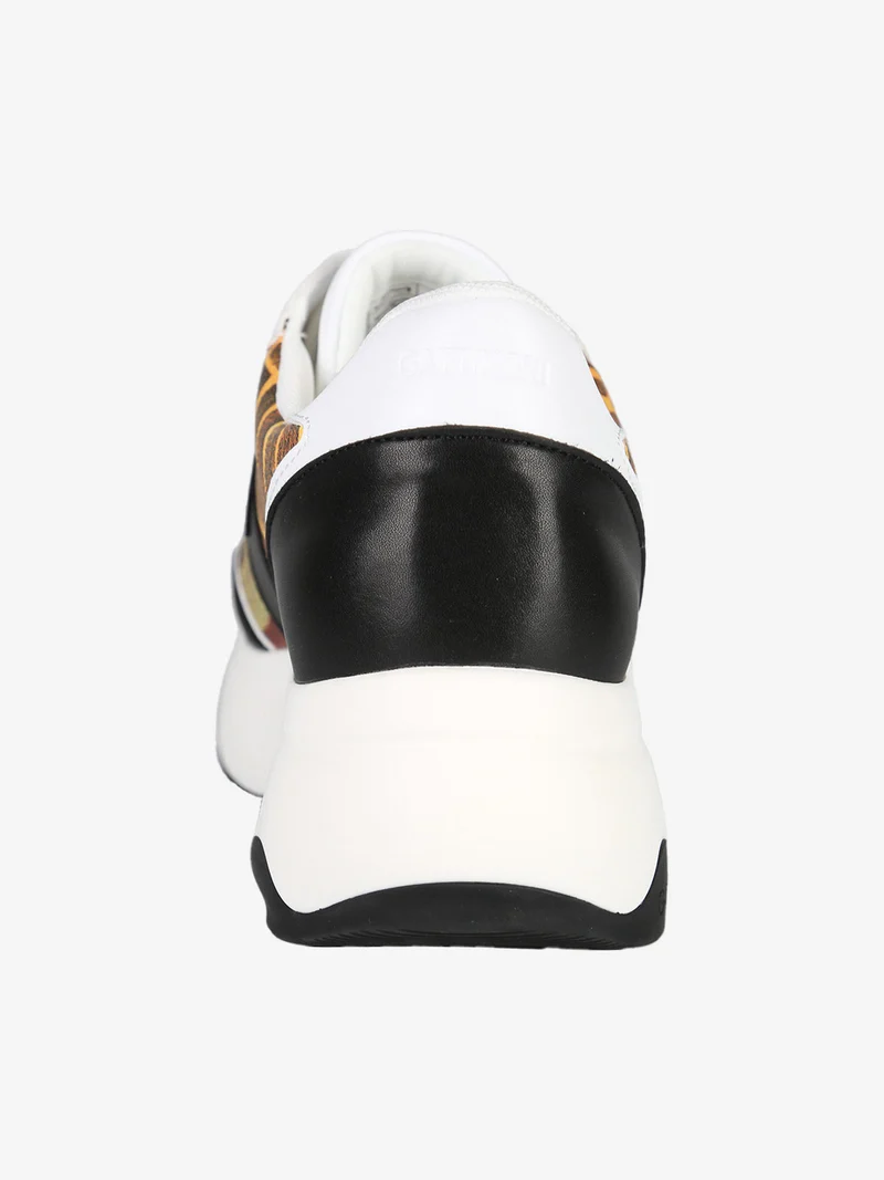 Sneakers da donna con stampe - nero