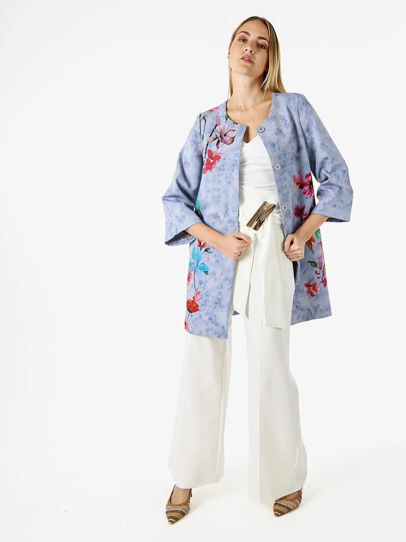 Cappotto donna con stampe floreali e maniche 3/4 a campana - blu