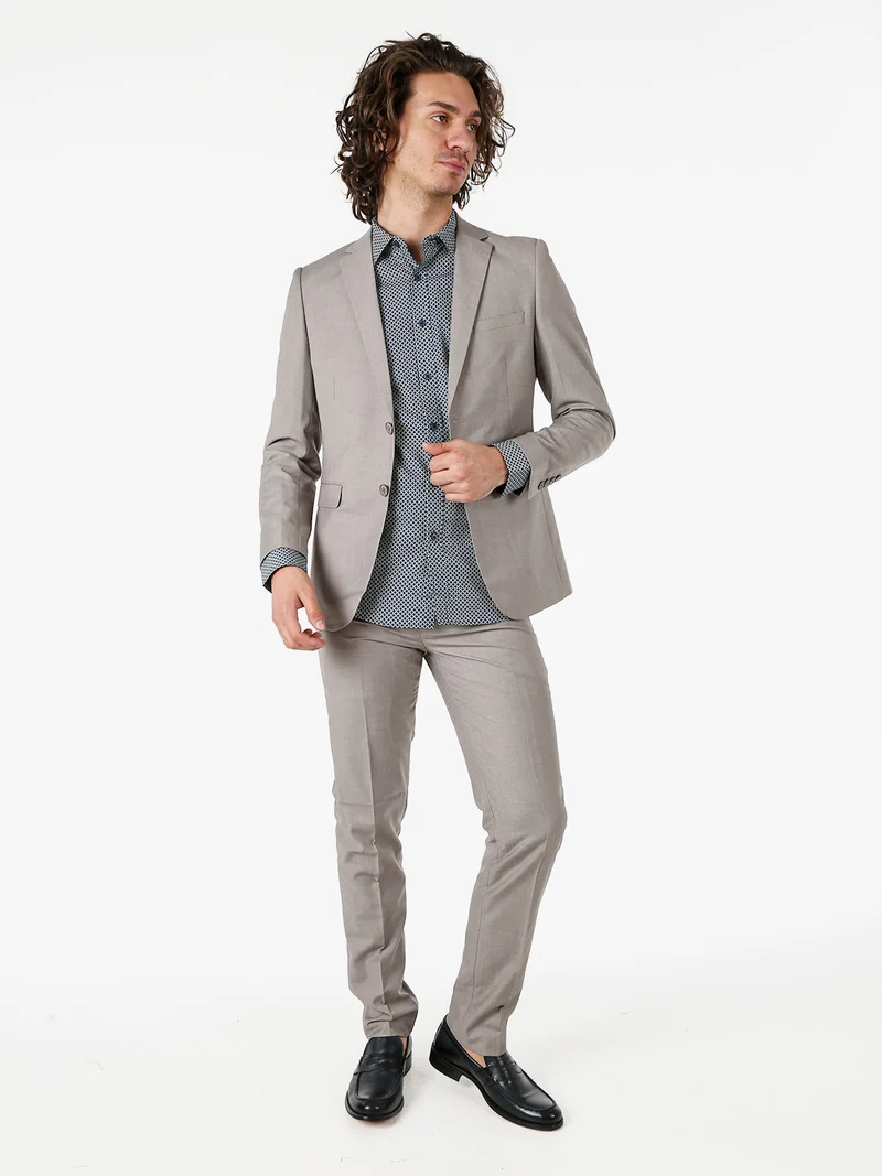 Completo elegante da uomo con blazer e pantaloni - grigio