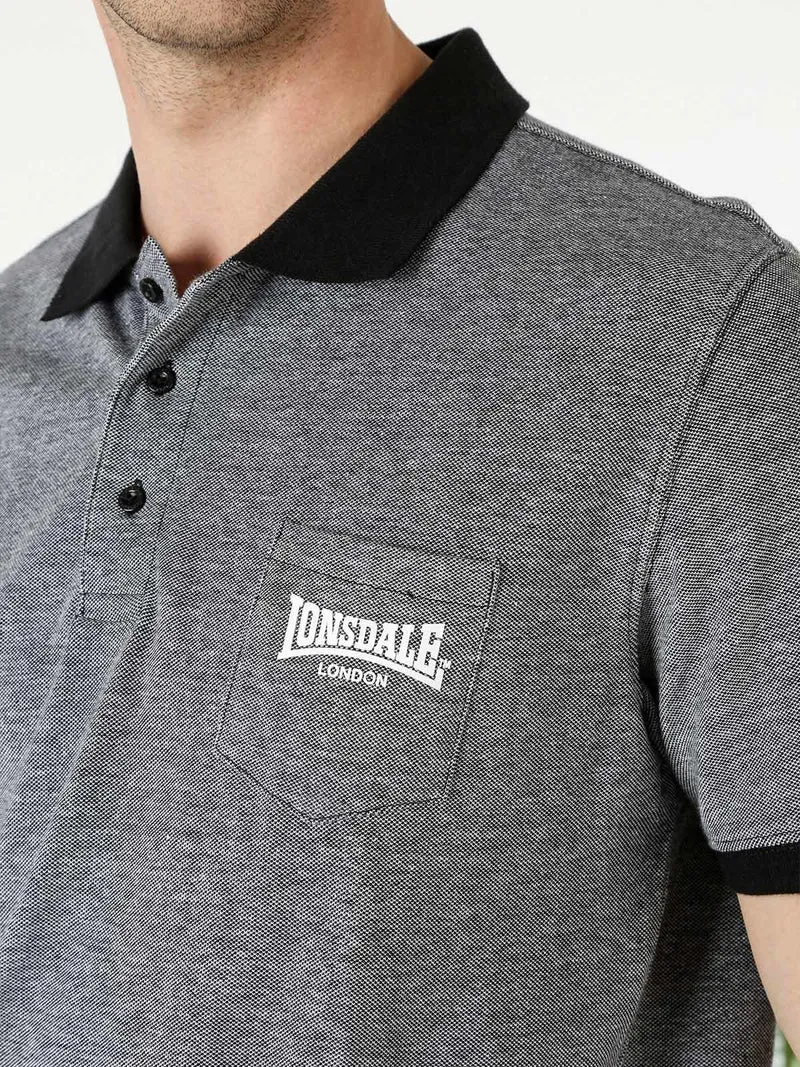 Polo da uomo in cotone a maniche corte con taschino - nero