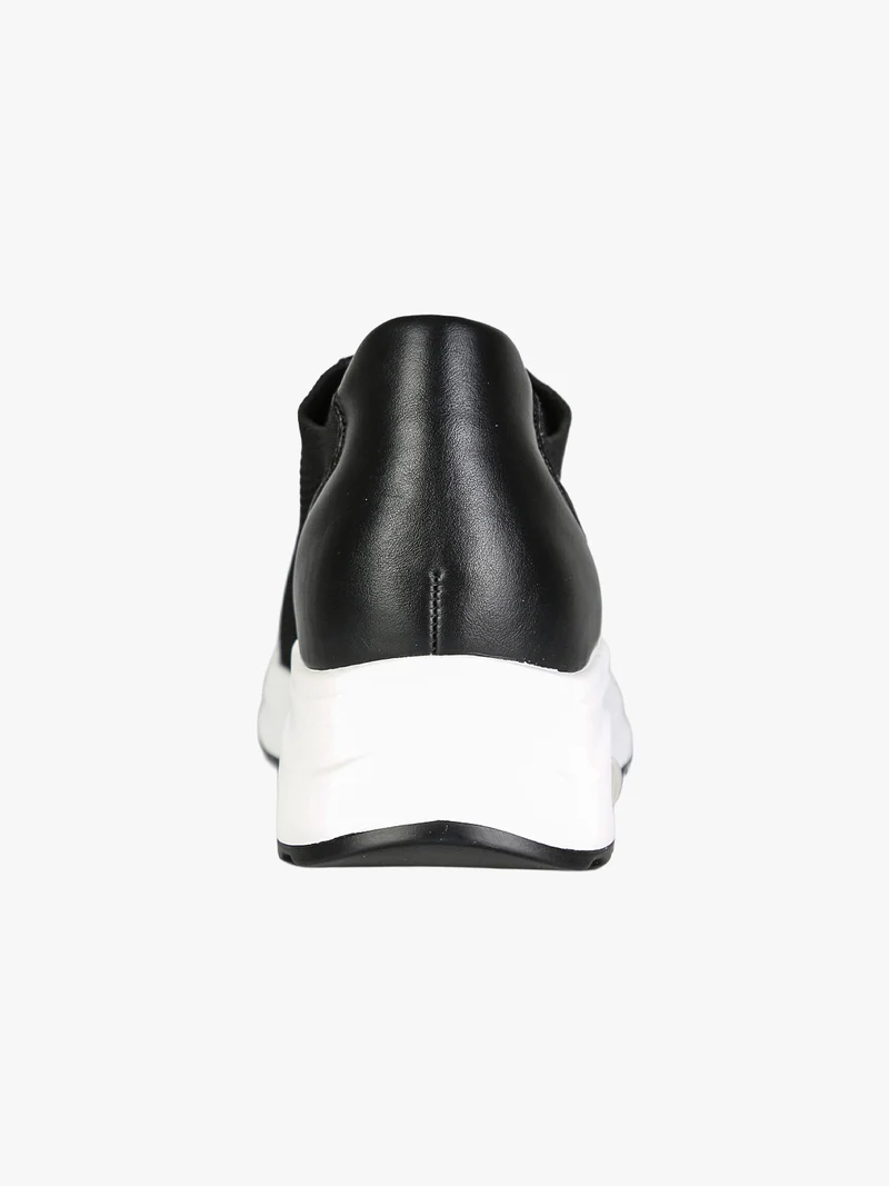 Sneakers sportive da donna in maglia con air - nero