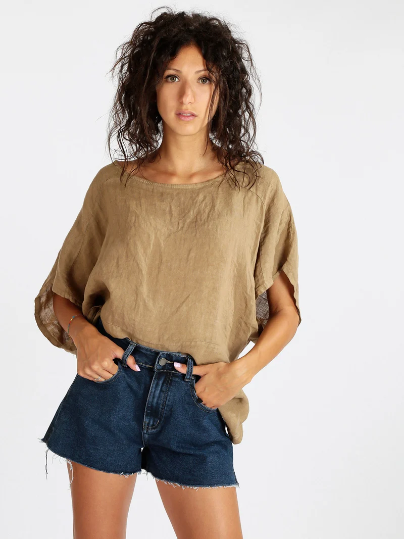 Blusa donna in lino con maniche a pipistrello - cammello