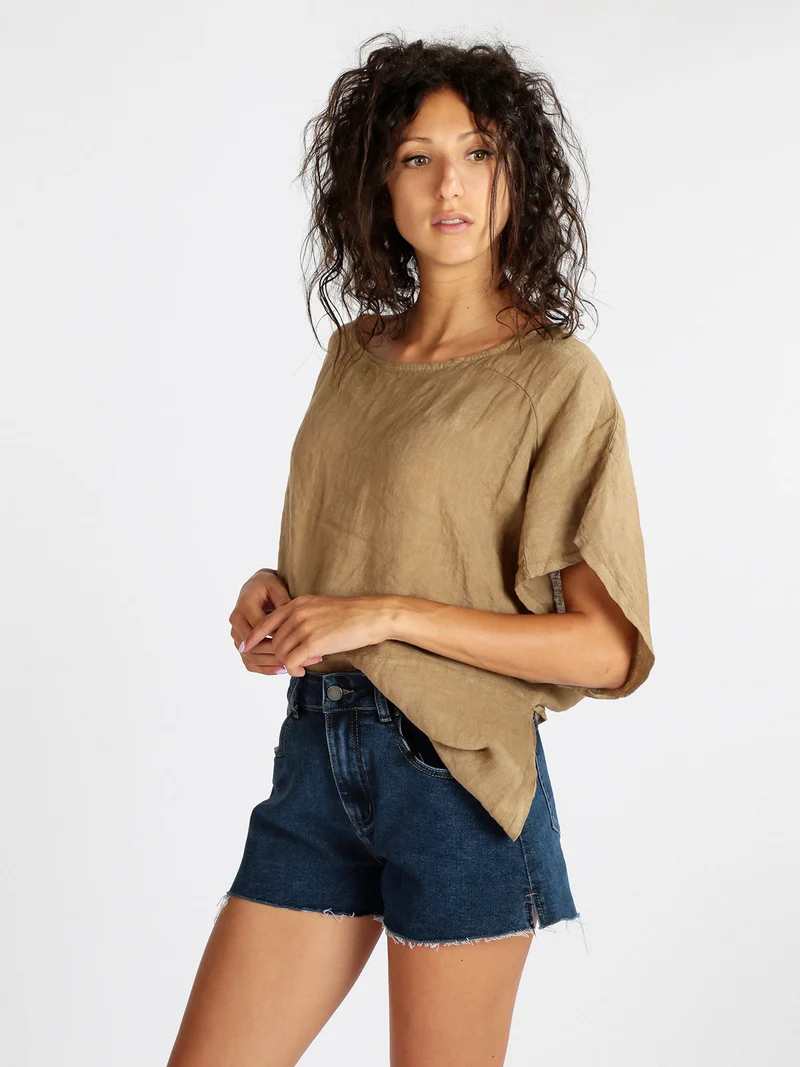 Blusa donna in lino con maniche a pipistrello - cammello