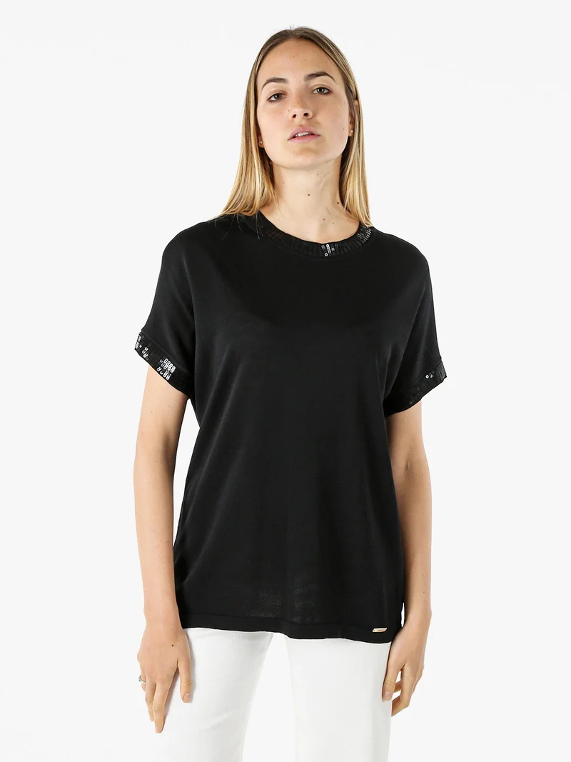 Maglia girocollo da donna a maniche corte con paillettes decorative - nero
