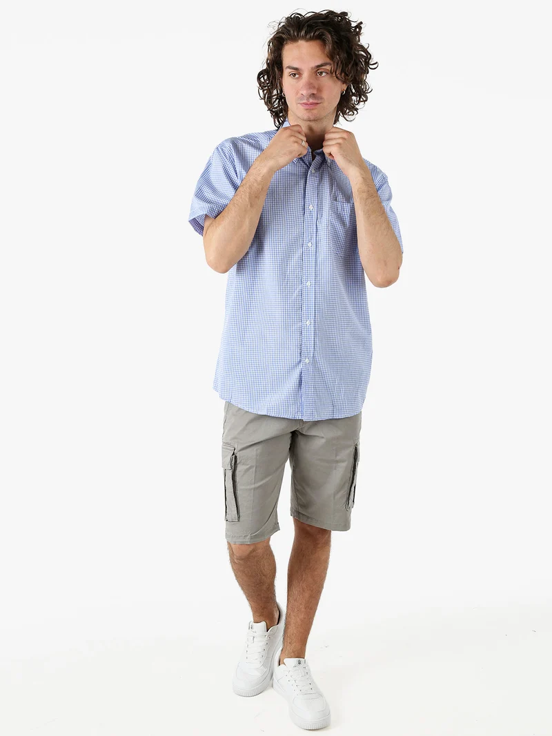 Camicia da uomo a quadretti con maniche corte e taschino - azzurro